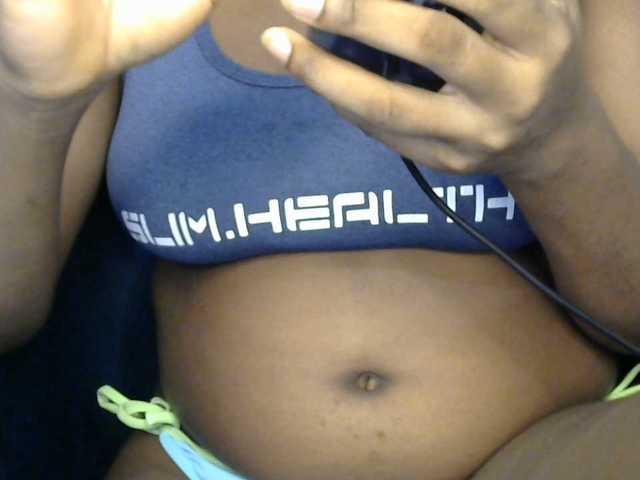 Drippypussy07 live cam on BongaCams