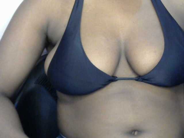 Drippypussy07 live cam on BongaCams