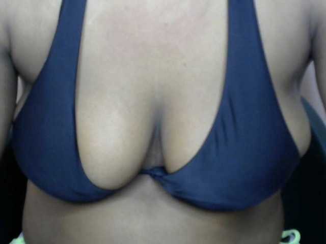 Drippypussy07 live cam on BongaCams