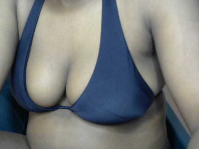 Drippypussy07 live cam on BongaCams