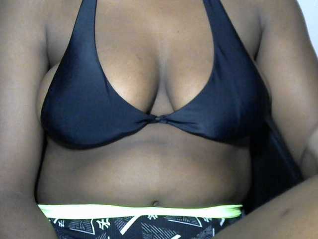 Drippypussy07 live cam on BongaCams