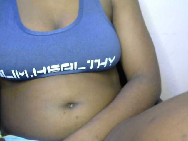 Drippypussy07 live cam on BongaCams
