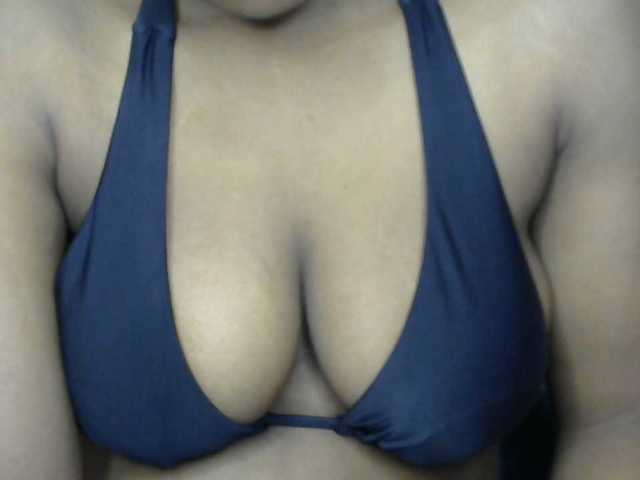 Drippypussy07 live cam on BongaCams