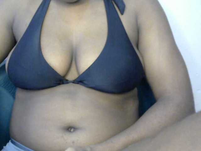 Drippypussy07 live cam on BongaCams
