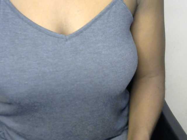 Drippypussy07 live cam on BongaCams