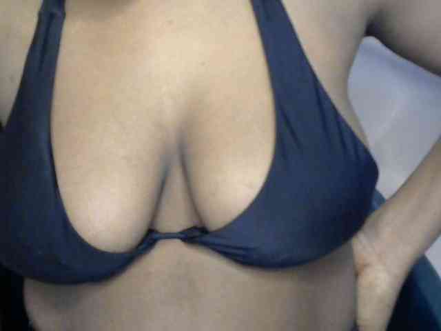 Drippypussy07 webcam