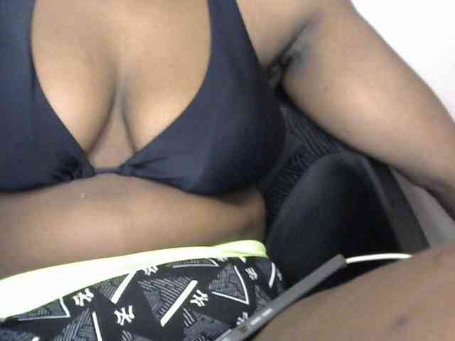 Drippypussy07 webcam