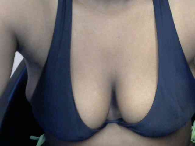 Drippypussy07 webcam