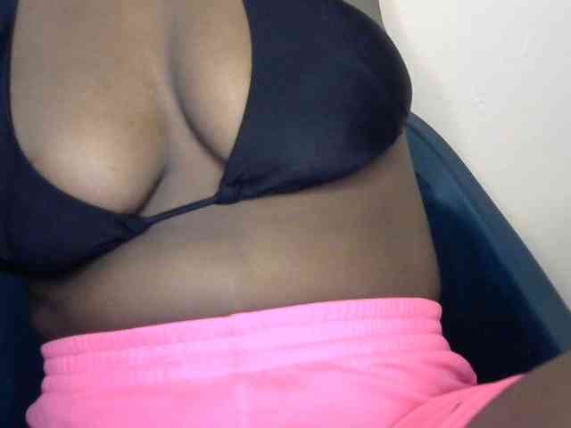 Drippypussy07 webcam