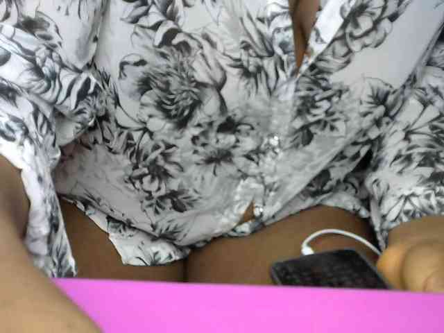Drippypussy07 webcam