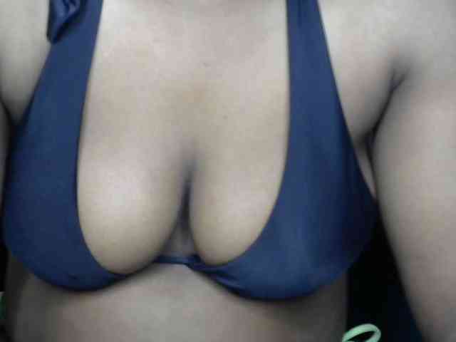 Drippypussy07's cam show statistics and live stream