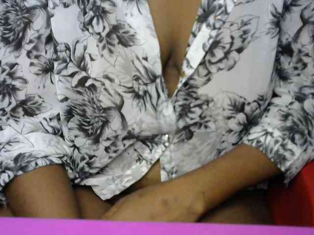 Drippypussy07 webcam