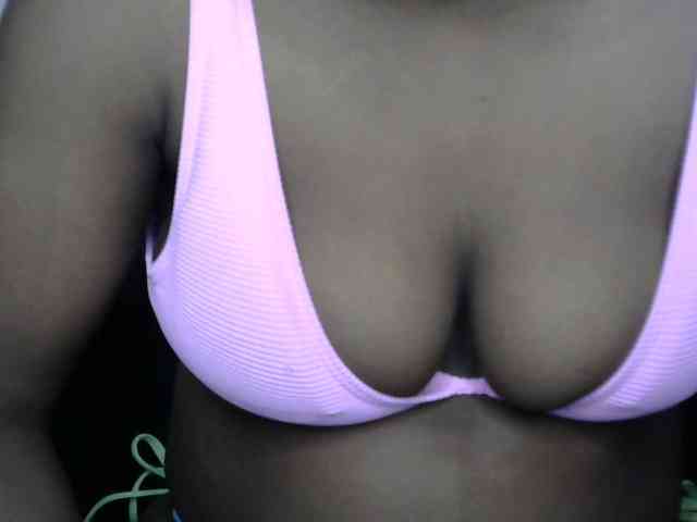 Drippypussy07 webcam