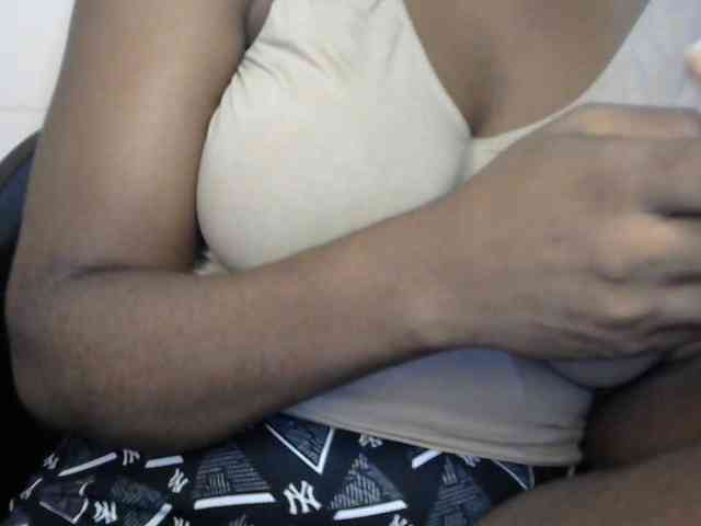 Drippypussy07 webcam