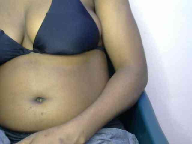 Model: Drippypussy07