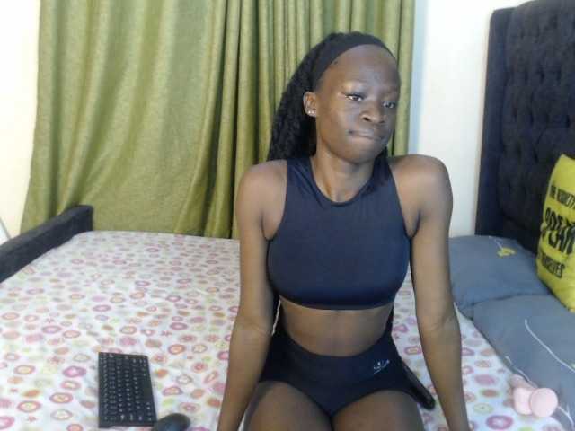 Kiara-Mia live webcam show
