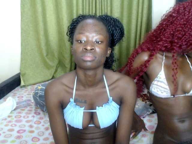Kiara-Mia live cam on BongaCams