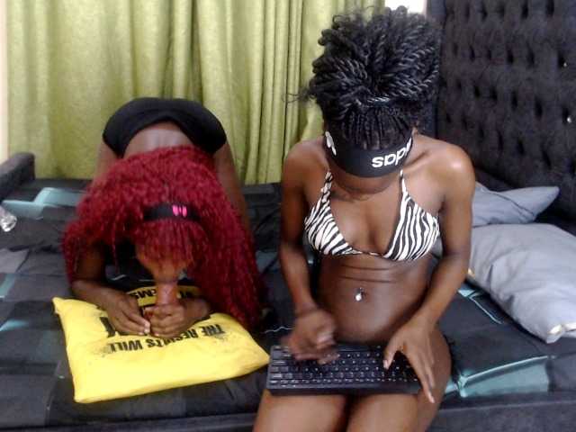 Kiara-Mia live cam on BongaCams