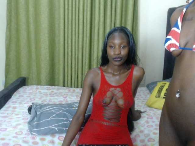 Kiara-Mia live cam on BongaCams