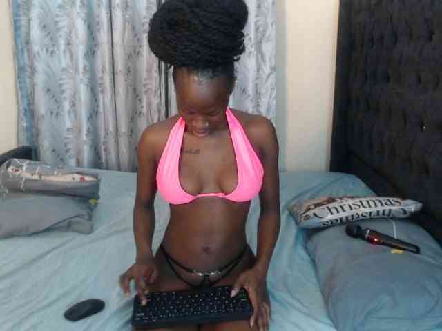 Kiara-Mia webcam