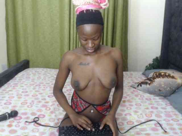 Kiara-Mia webcam
