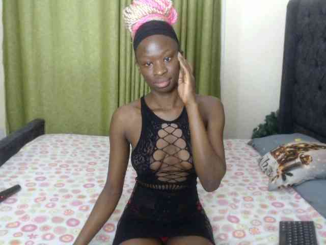 Kiara-Mia webcam