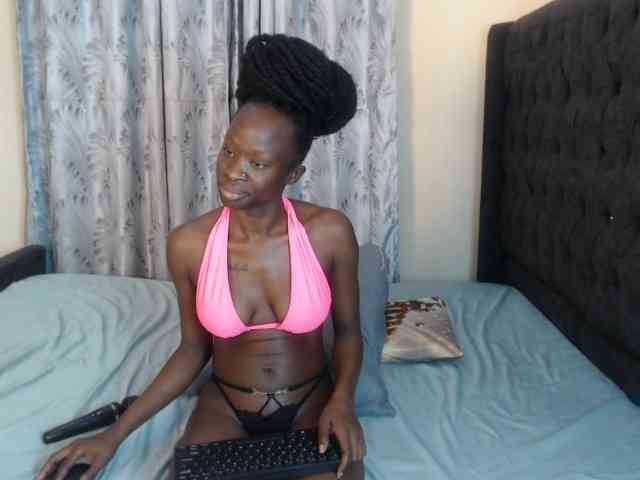 Kiara-Mia webcam