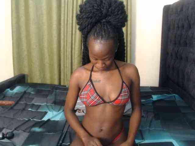 Kiara-Mia webcam