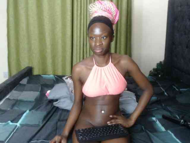 Kiara-Mia webcam
