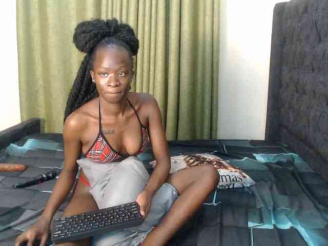 Kiara-Mia webcam