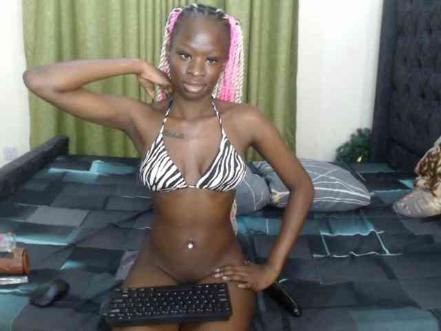 Kiara-Mia's webcam live show
