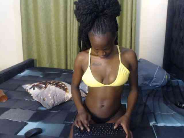 Kiara-Mia webcam