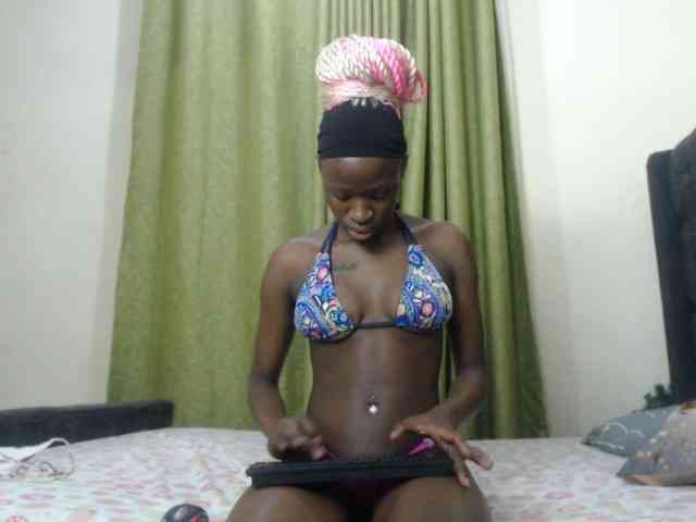 Kiara-Mia webcam