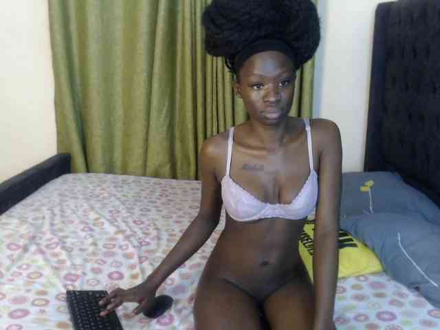 Kiara-Mia webcam