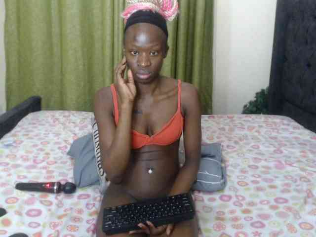 Kiara-Mia webcam