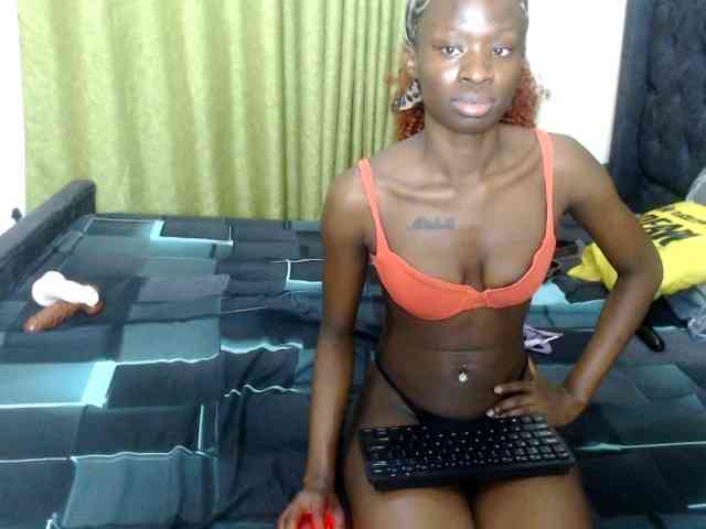 Kiara-Mia webcam