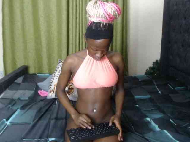 Kiara-Mia webcam