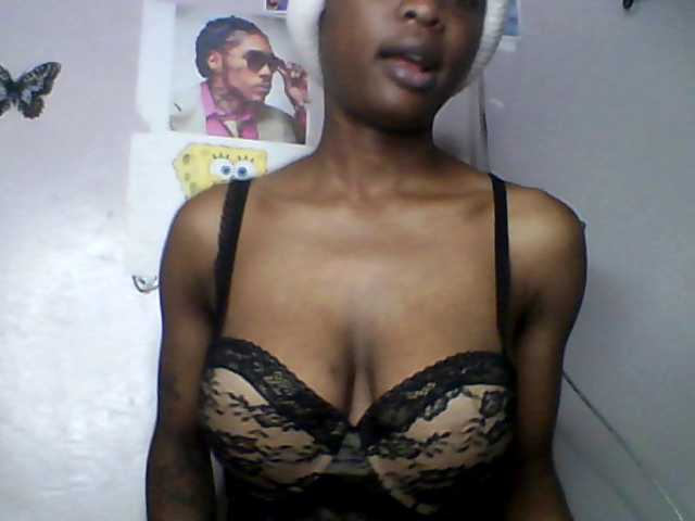 lildiva live cam on BongaCams