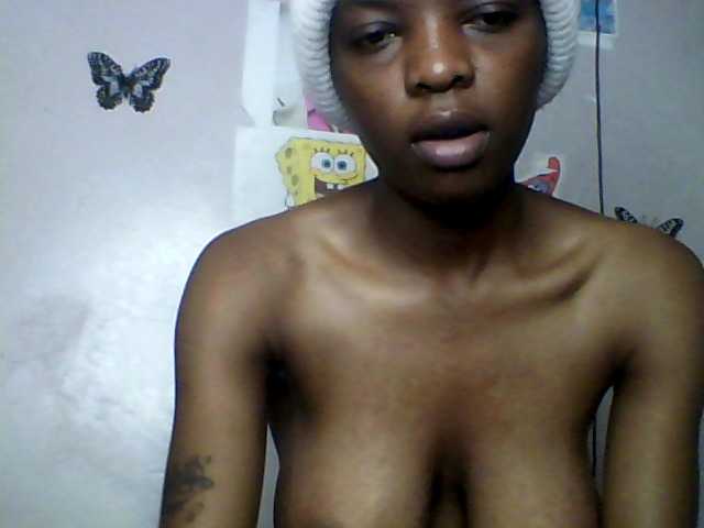 lildiva live cam on BongaCams