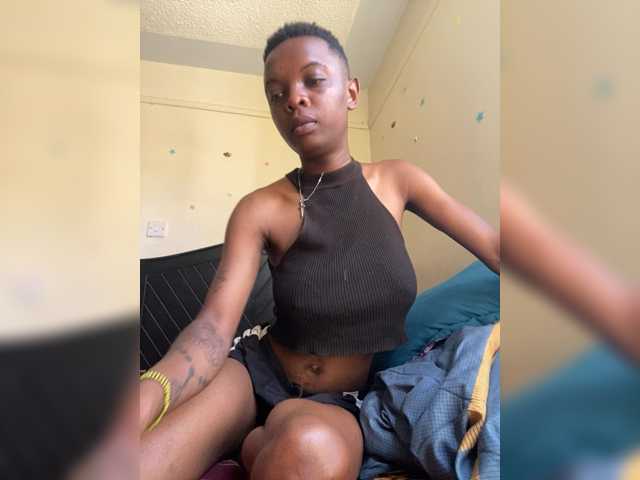 lildiva live cam on BongaCams
