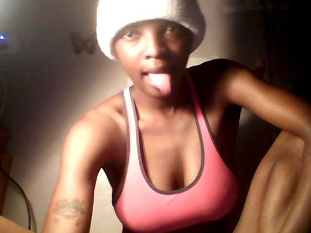 lildiva live cam on BongaCams