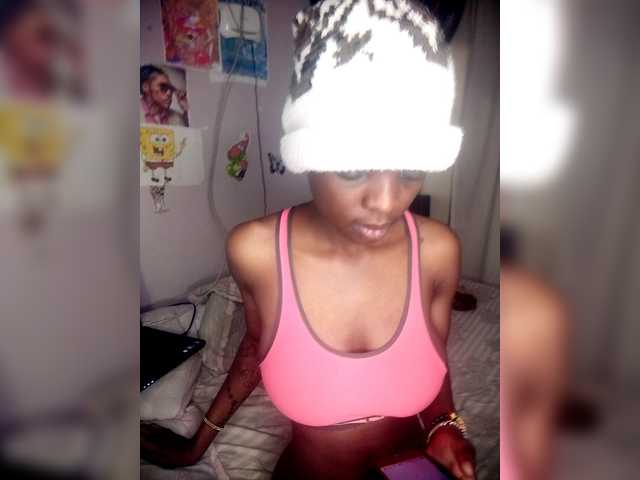 lildiva live cam on BongaCams