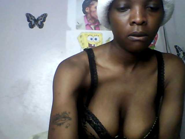 lildiva live cam on BongaCams