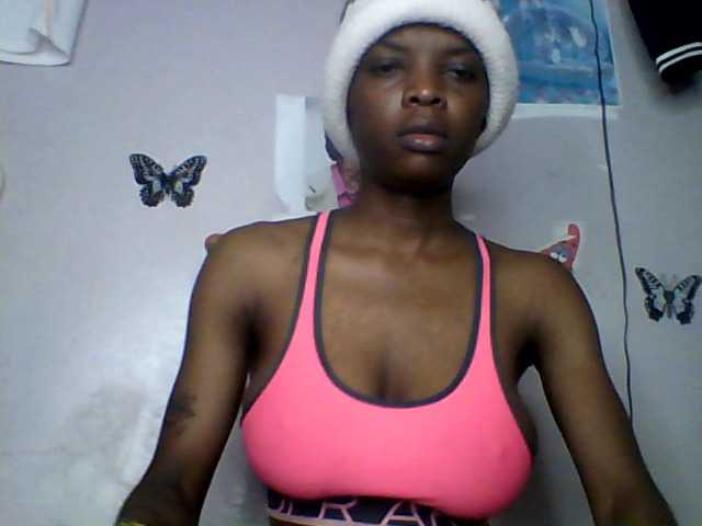 lildiva live cam on BongaCams