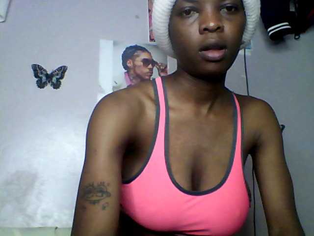 lildiva live cam on BongaCams