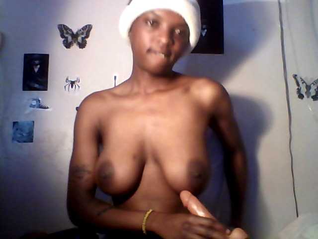 lildiva live cam on BongaCams