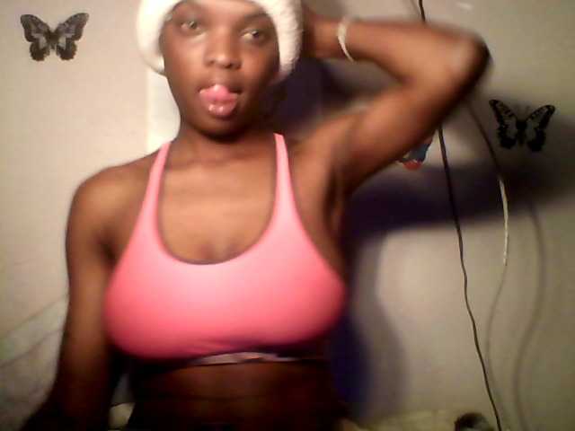 lildiva live cam on BongaCams
