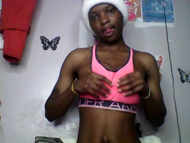 lildiva live cam on BongaCams