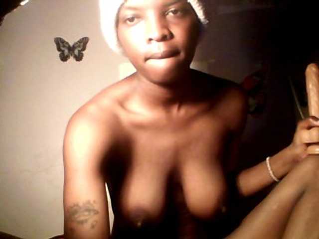 lildiva live cam preview