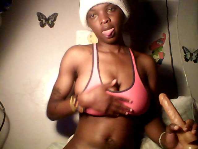 lildiva live cam on BongaCams